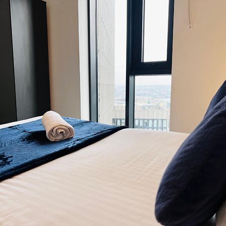 Premium Deals L Last-Minute Stay L 4 Min Walk To Birmingham Central Library L 18Th Floor 2 Bed 2 Bath City Centre Penthouse With Gym & Netflix By Jvt Short Lets Bagian luar foto