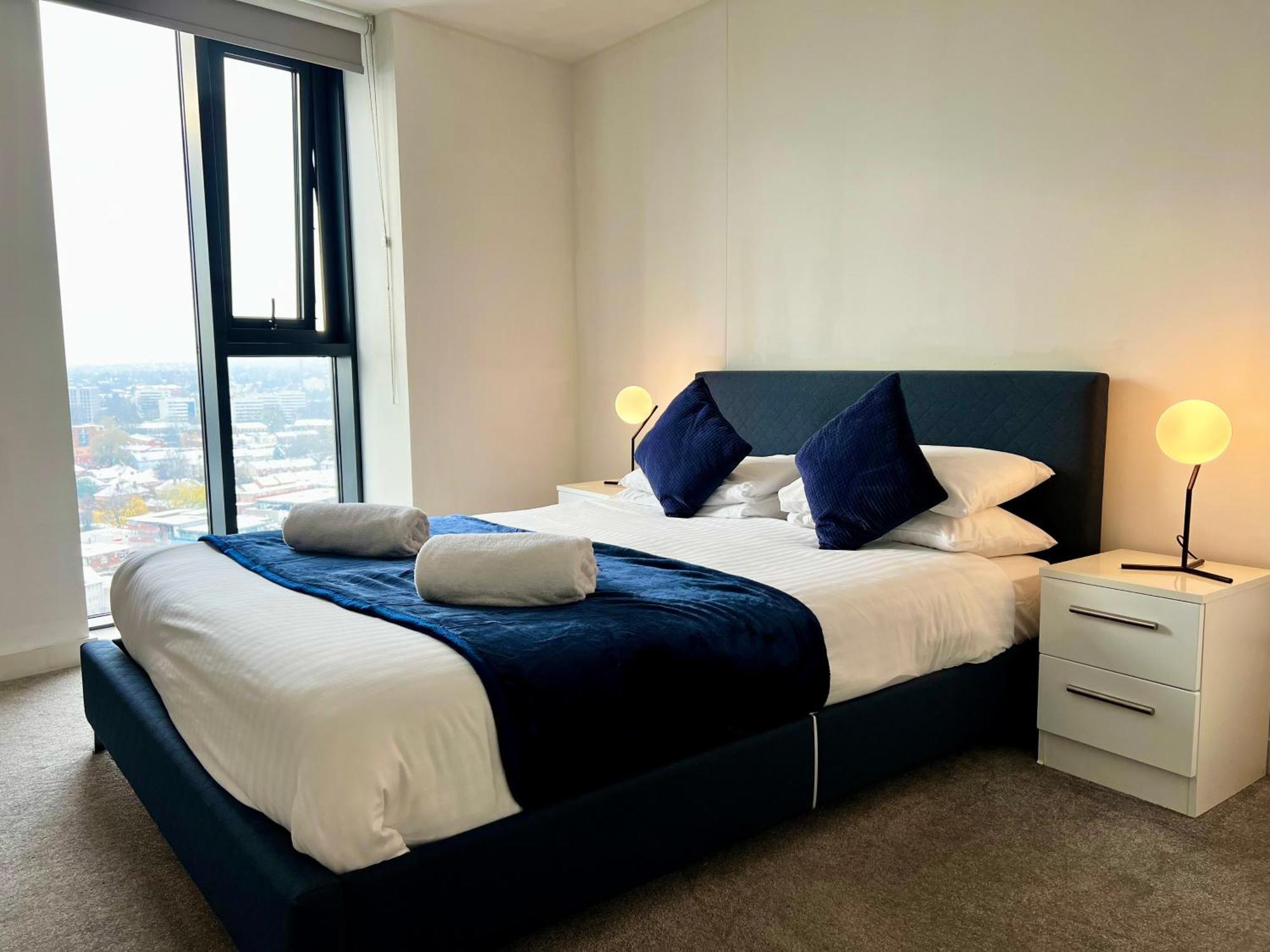 Premium Deals L Last-Minute Stay L 4 Min Walk To Birmingham Central Library L 18Th Floor 2 Bed 2 Bath City Centre Penthouse With Gym & Netflix By Jvt Short Lets Bagian luar foto
